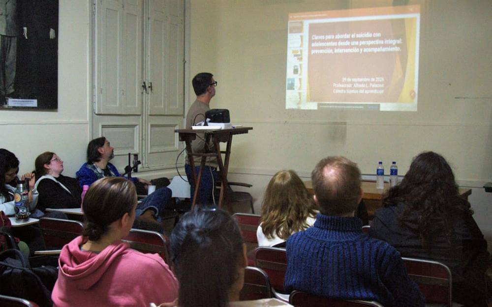 Charla con el Lic/Mg. Cagide, Mart&iacute;n - foto 13